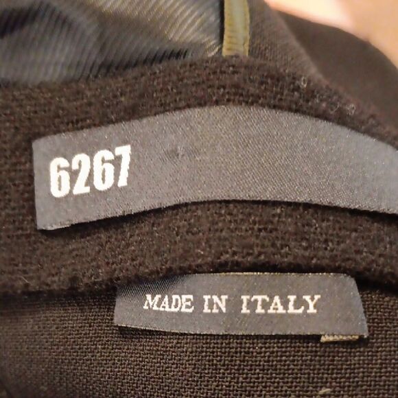 6267  Black Wool Jacket Made in Italy. - Picture 15 of 15